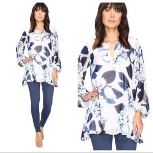 NWT Show Me Your MuMu Floral oversized Blouse